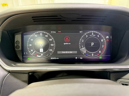 Used 2020 Land Rover Range Rover Sport HSE Dynamic image 15