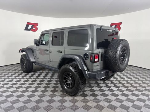 Used 2023 Jeep Wrangler Unlimited Sport AWD/4WD image 4
