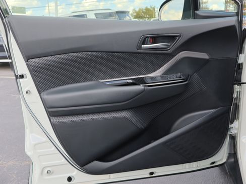 Used 2021 Toyota C-HR Nightshade image 10