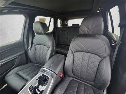 Used 2025 BMW X5 xDrive40i image 15