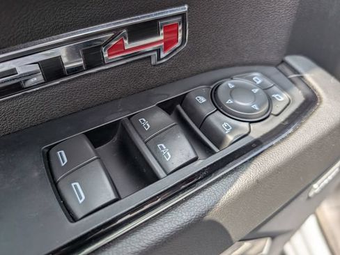 Used 2024 GMC Sierra 1500 AT4 w/ AT4 Carbonpro Edition AWD/4WD image 16