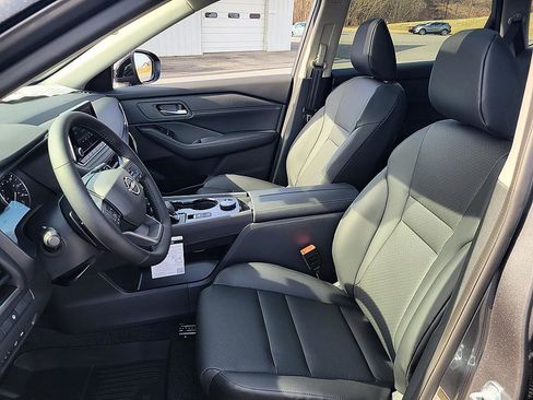 New 2026 Nissan Rogue Dark Armor image 11