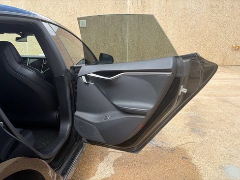 Used 2018 Tesla Model S 75D AWD/4WD image 27
