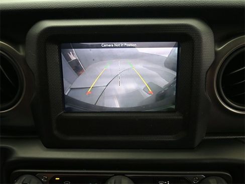 Used 2022 Jeep Wrangler Sport image 16