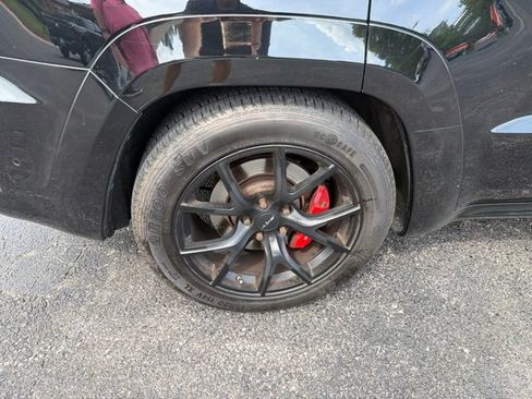 Used 2018 Jeep Grand Cherokee SRT AWD/4WD image 8