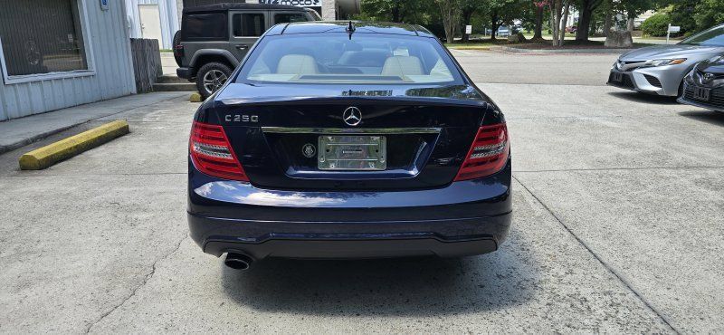 Used 2014 Mercedes-Benz C 250 Coupe image 4