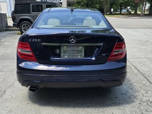 Used 2014 Mercedes-Benz C 250 Coupe image 4