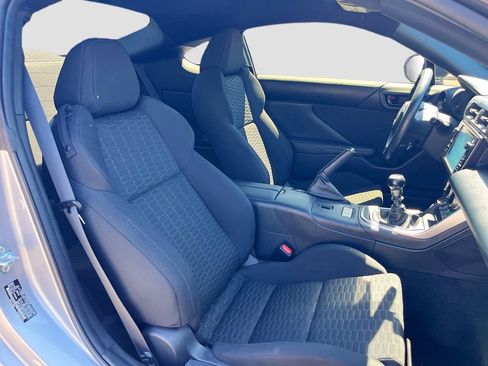 Used 2023 Toyota GR86 image 25