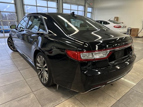 Used 2018 Lincoln Continental Reserve w/ Continental Climate Package image 11