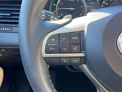 Certified 2022 Lexus RX 350 AWD w/ Premium Package image 18