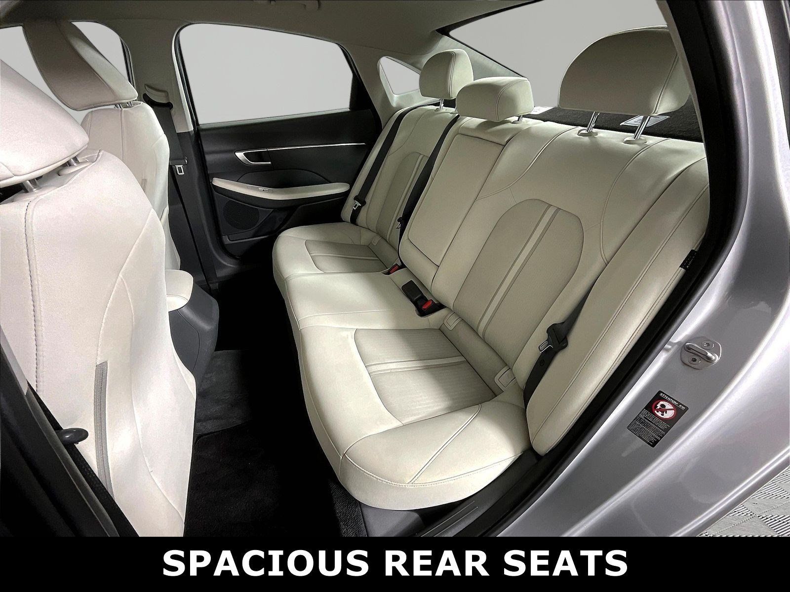 Used 2023 Hyundai Sonata SEL FWD image 3