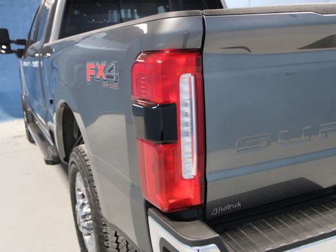 New 2026 Ford F250 Lariat w/ Lariat Premium Package image 32