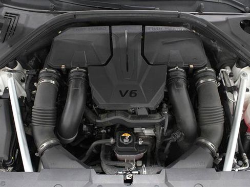 Used 2022 Genesis GV70 3.5T Sport w/ Sport Prestige Package image 21