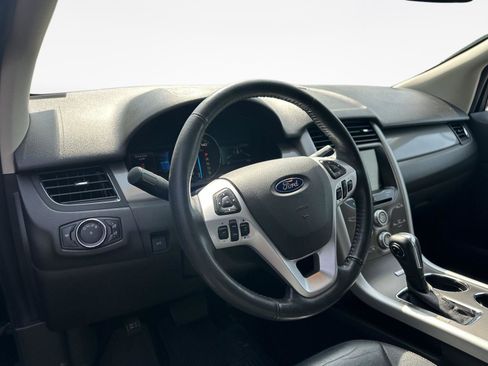Used 2014 Ford Edge SEL w/ Equipment Group 205A AWD/4WD image 11