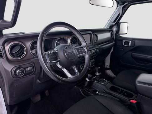 Used 2020 Jeep Gladiator Sport w/ Quick Order Package 24S AWD/4WD image 9