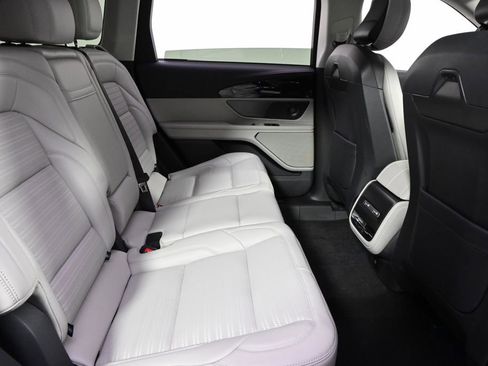 New 2026 Lincoln Nautilus Reserve w/ Jet Appearance Package AWD/4WD image 18