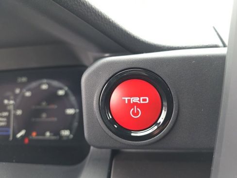 New 2025 Toyota Tacoma TRD Off-Road image 23