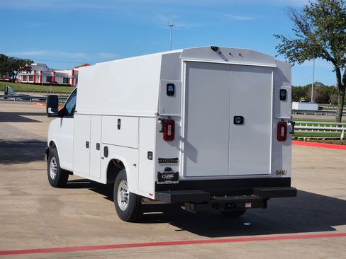 New 2025 Chevrolet Express 3500 w/ Power Convenience Package image 3