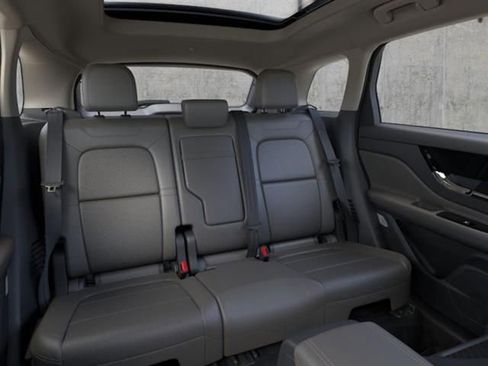 New 2026 Lincoln Corsair Premiere AWD/4WD image 11