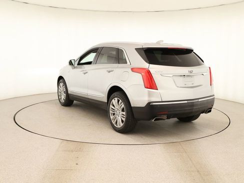 Used 2019 Cadillac XT5 Premium Luxury FWD image 4