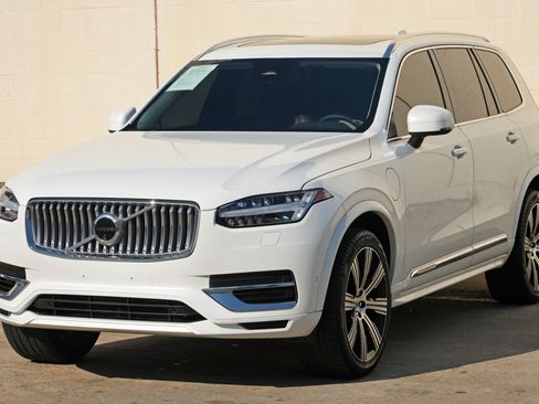 Used 2024 Volvo XC90 T8 Plus w/ Protection Package Premier AWD/4WD image 51