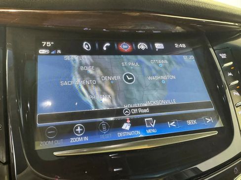 Used 2019 Cadillac Escalade ESV Luxury image 19