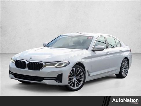 Used 2021 BMW 540i w/ Premium Package image 1