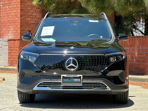 Certified 2024 Mercedes-Benz EQB 300 4MATIC image 10