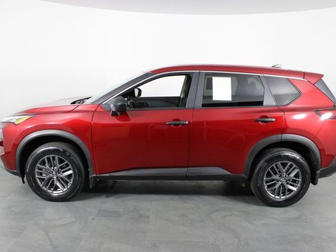 Certified 2023 Nissan Rogue S image 12