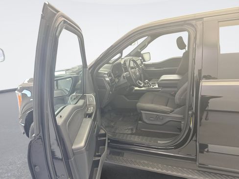 Used 2022 Ford F150 XLT w/ Equipment Group 302A High AWD/4WD image 9