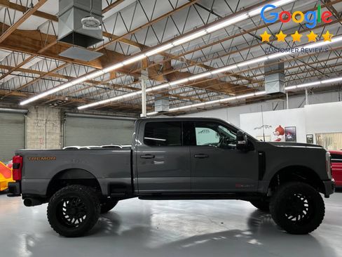 Used 2023 Ford F250 Lariat w/ Lariat Ultimate Package AWD/4WD image 4