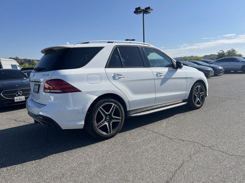 Used 2017 Mercedes-Benz GLE 43 AMG 4MATIC image 4