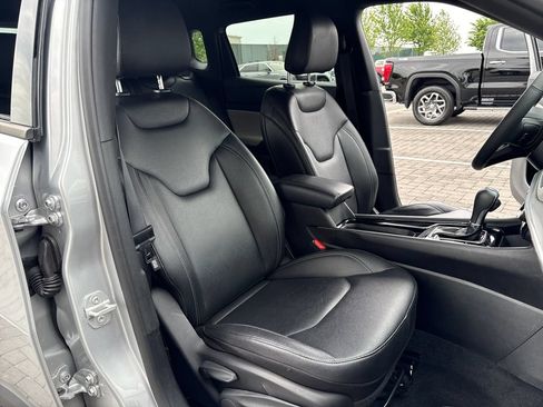Used 2026 Jeep Compass Limited AWD/4WD image 43