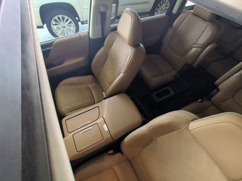 Used 2026 INFINITI QX80 Luxe w/ Cargo Package RWD image 12