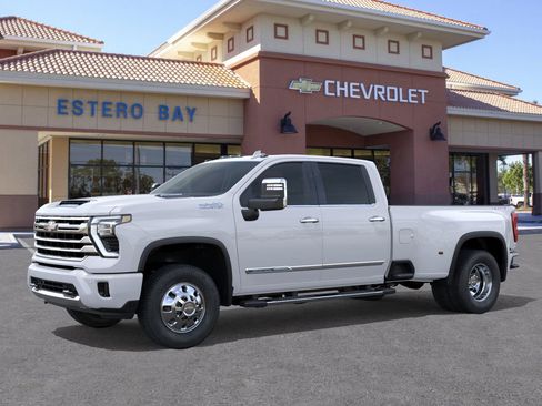 New 2026 Chevrolet Silverado 3500 High Country w/ High Country Premium Package image 26