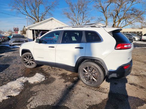 Used 2014 Jeep Cherokee Limited image 8