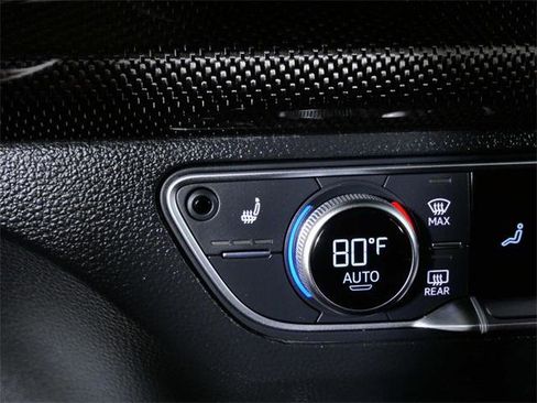 Used 2024 Audi SQ5 Premium Plus w/ S Sport Package image 26