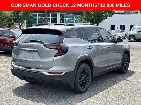 Used 2023 GMC Terrain AT4 AWD/4WD image 2