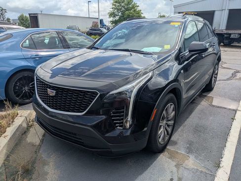 Used 2020 Cadillac XT4 Sport FWD image 3