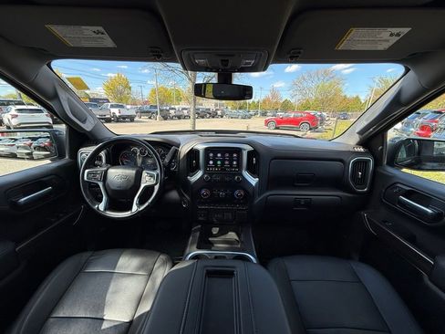 Used 2021 Chevrolet Silverado 1500 RST w/ Convenience Package II AWD/4WD image 30