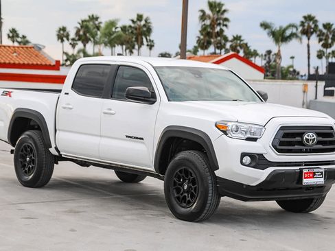Used 2023 Toyota Tacoma SR5 image 4