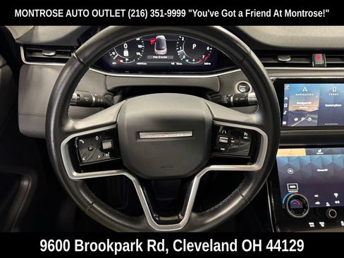 Used 2022 Land Rover Range Rover Evoque SE AWD/4WD image 18