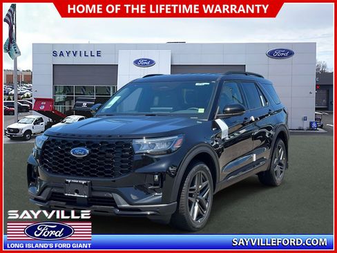 New 2026 Ford Explorer ST-Line w/ ST-Line Street Pack AWD/4WD image 1