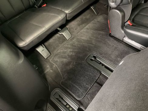 Used 2021 Hyundai Palisade Limited image 38