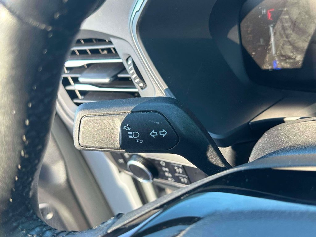 Used 2023 Ford Escape Active AWD/4WD image 23