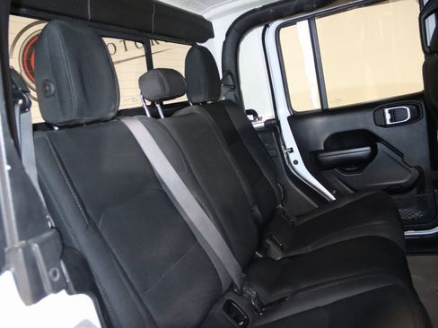 Used 2021 Jeep Gladiator Sport AWD/4WD image 66