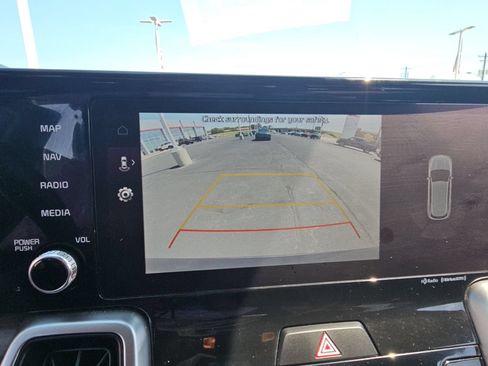 Used 2022 Kia Sorento S AWD/4WD image 17