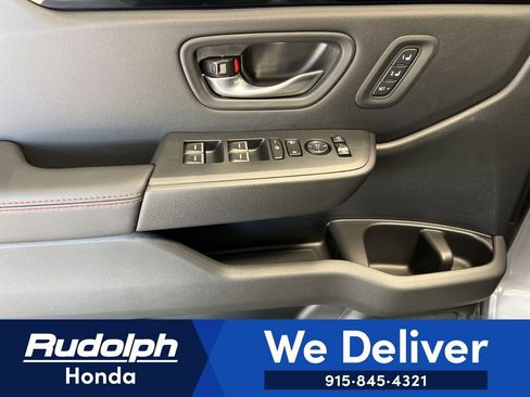 New 2025 Honda Pilot TrailSport image 11