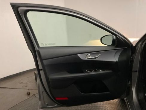 Used 2024 Kia Forte LXS FWD image 10