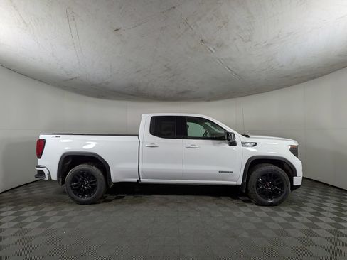 Used 2026 GMC Sierra 1500 Elevation AWD/4WD image 6